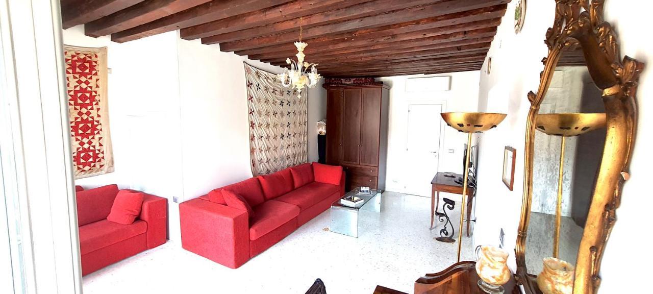 Elisabeth Waterfront Apartment Venesia Bagian luar foto