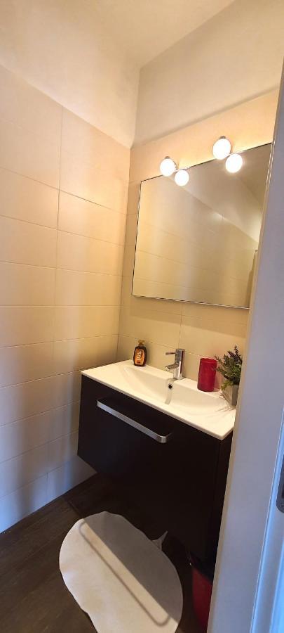Elisabeth Waterfront Apartment Venesia Bagian luar foto