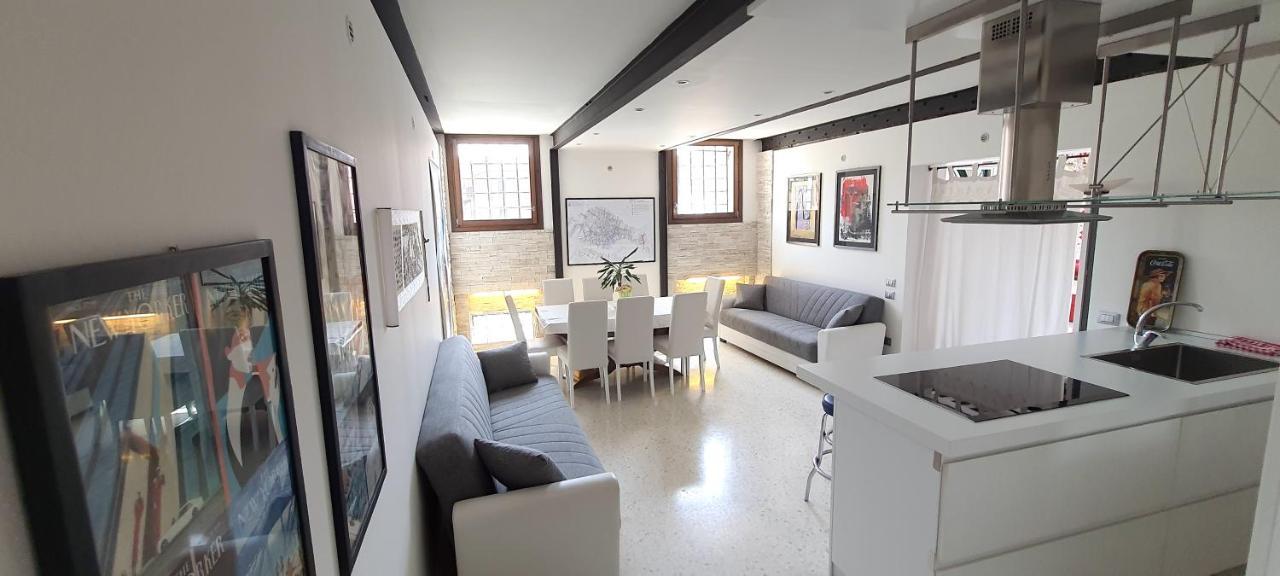 Elisabeth Waterfront Apartment Venesia Bagian luar foto