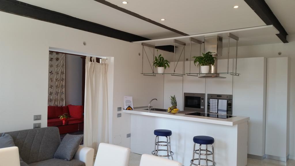 Elisabeth Waterfront Apartment Venesia Bagian luar foto
